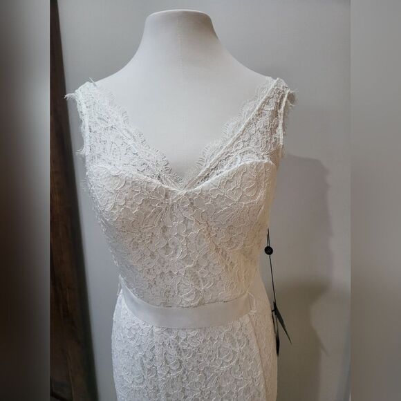 Adrianna Papell Sleeveless Lace Gown NWT size 8 White - Picture 5 of 6